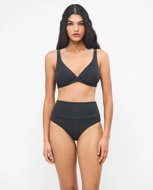 GISELA MONOKINI ΦΑΡΔΥ